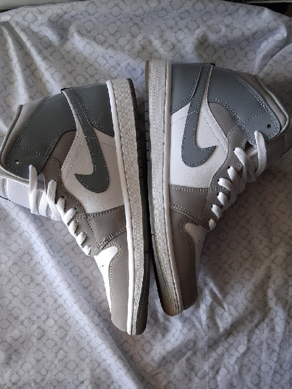Jordan High Top Sneakers - White & Gray - Picture 4 of 9